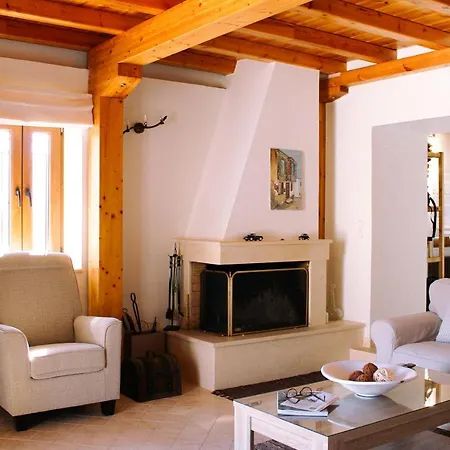 Myrtillo I Luxury Traditional House * Spanokhorion