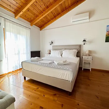 Myrtillo I Luxury Traditional House *