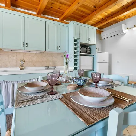 Myrtillo I Luxury Traditional House Villa *