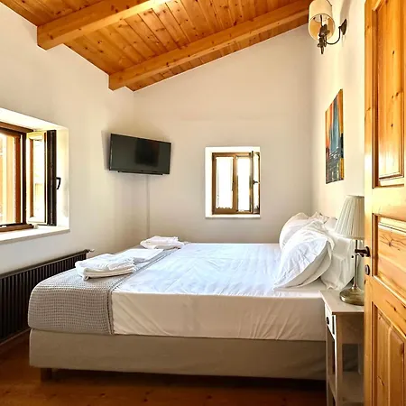 Myrtillo I Luxury Traditional House Villa Spanokhorion