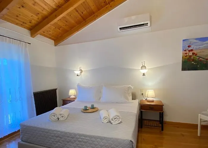 Villa Myrtillo I Luxury Traditional House *
