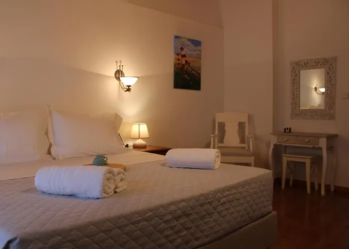 Myrtillo I Luxury Traditional House Spanokhórion